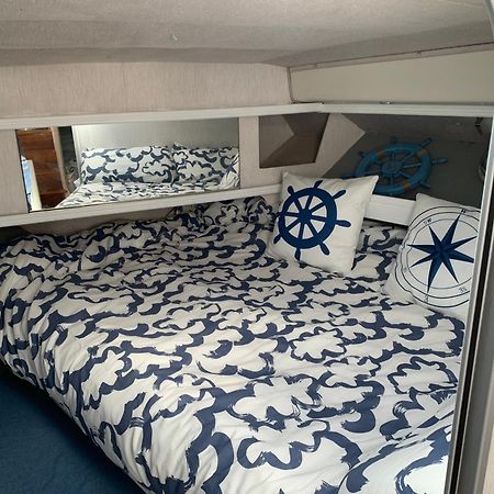 Vimaro Boat Hotel Barcelona Eksteriør billede